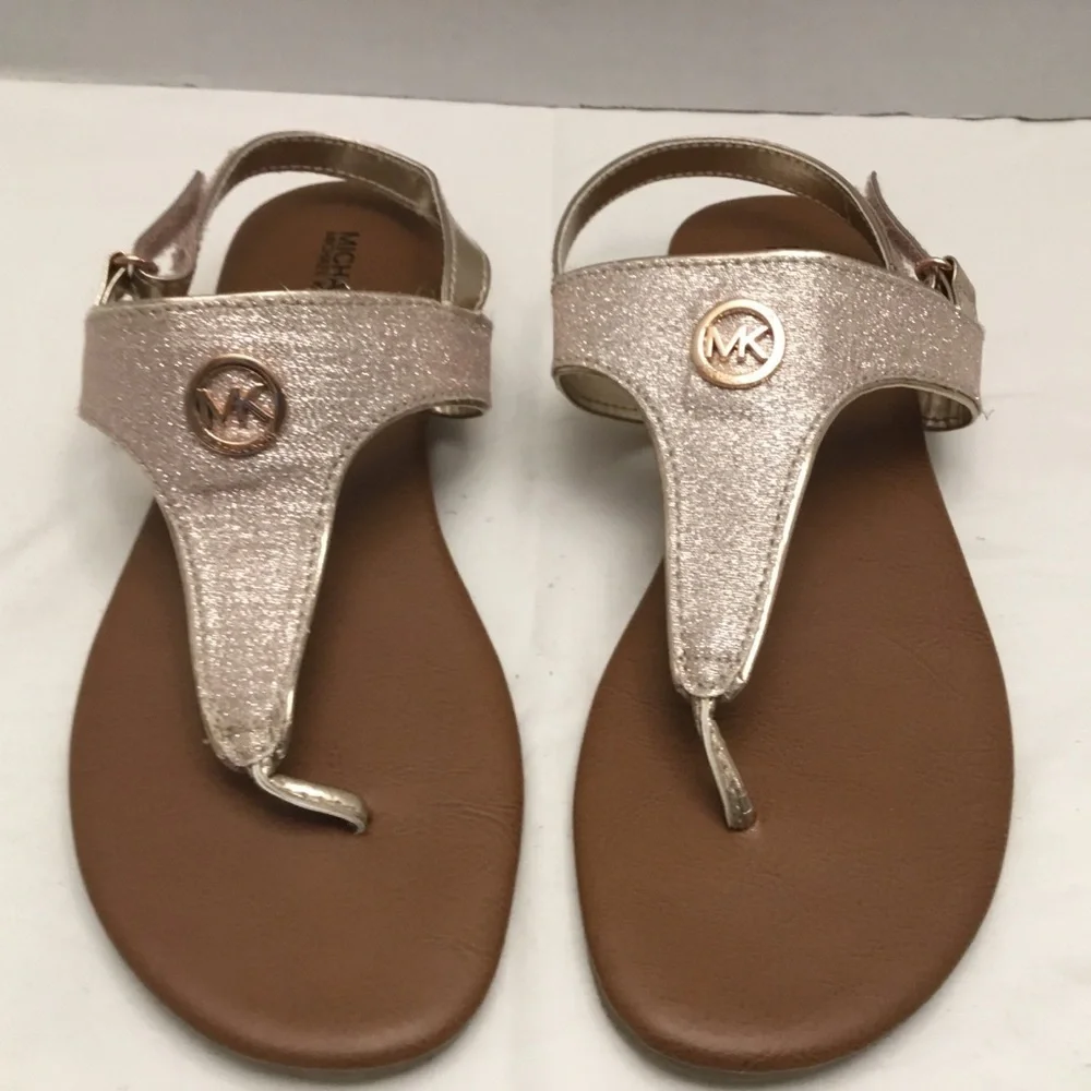Authentic Michael Kors sandals Size 5